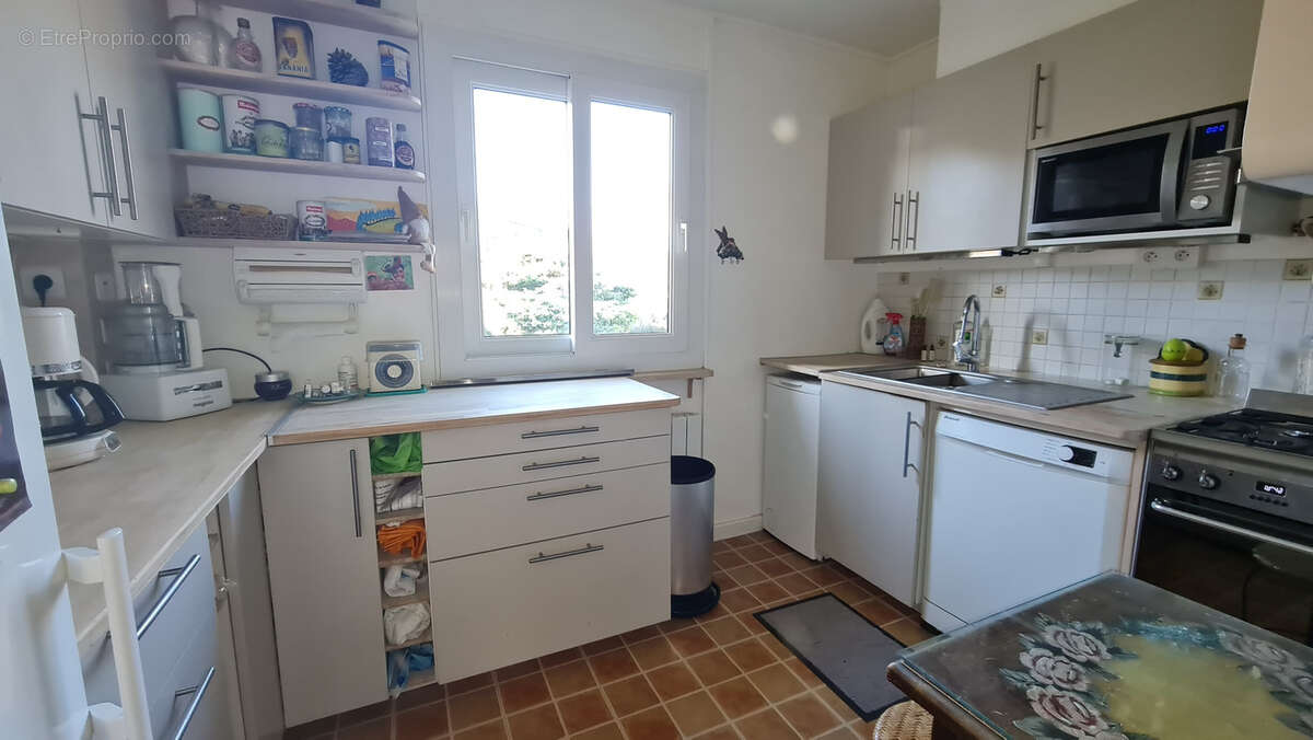 Maison à BURES-SUR-YVETTE