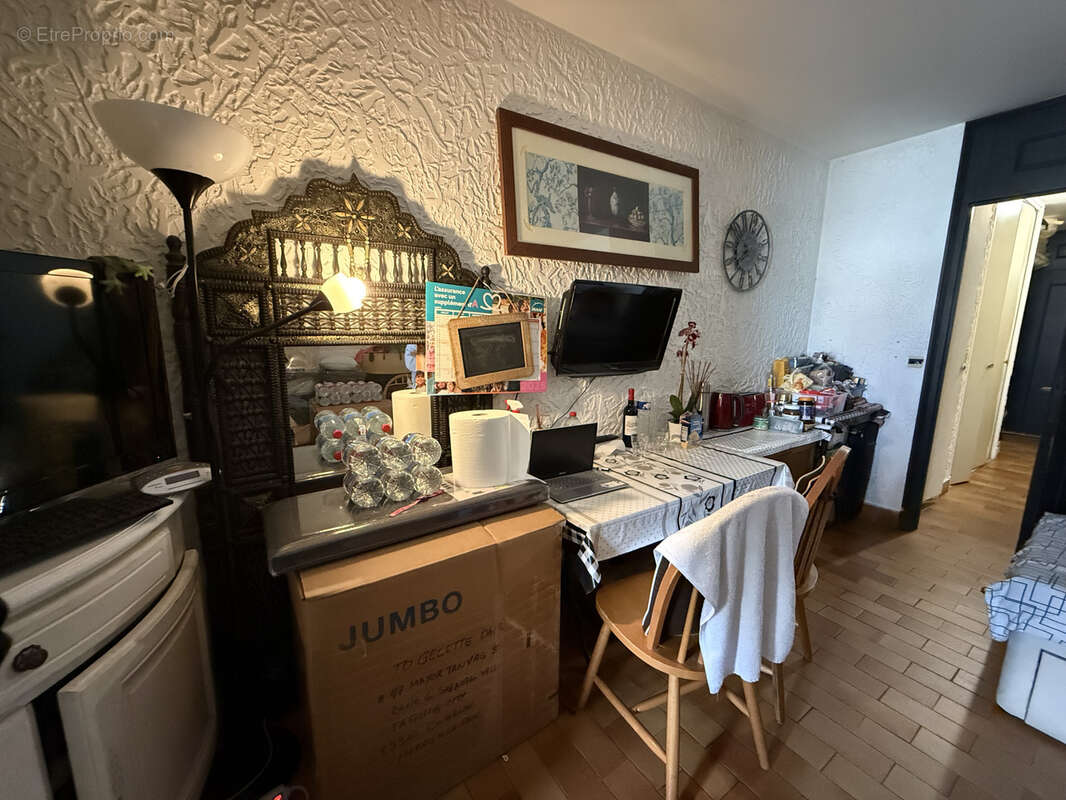 Appartement à COGOLIN