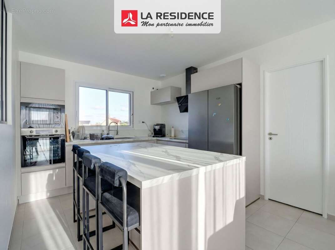 Maison 94 m² à Blois  - photo 6