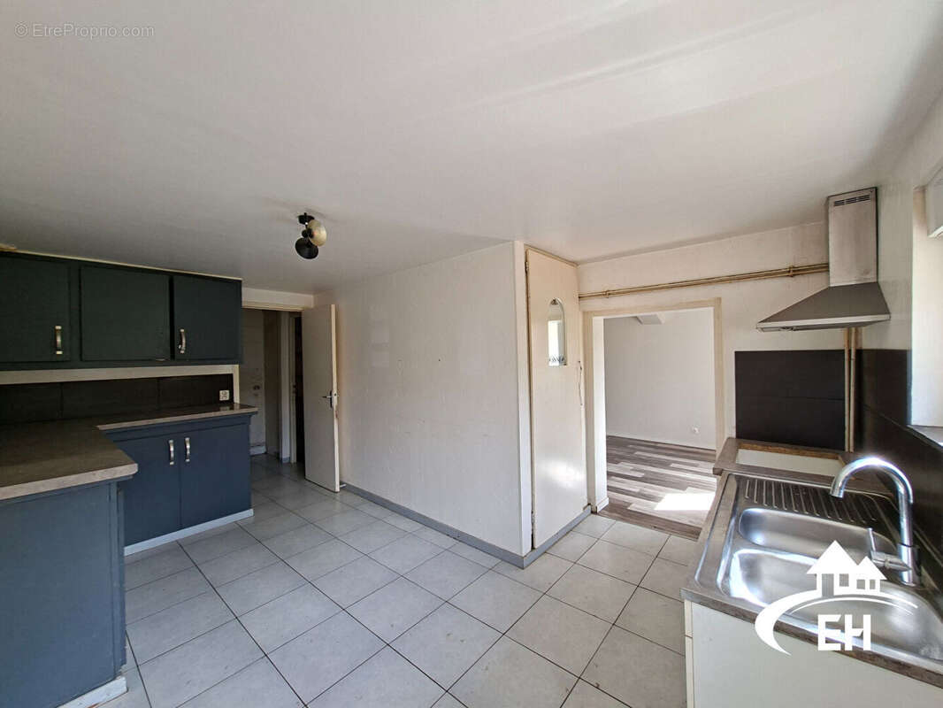 Maison de campagne avec dépendance - photo 3