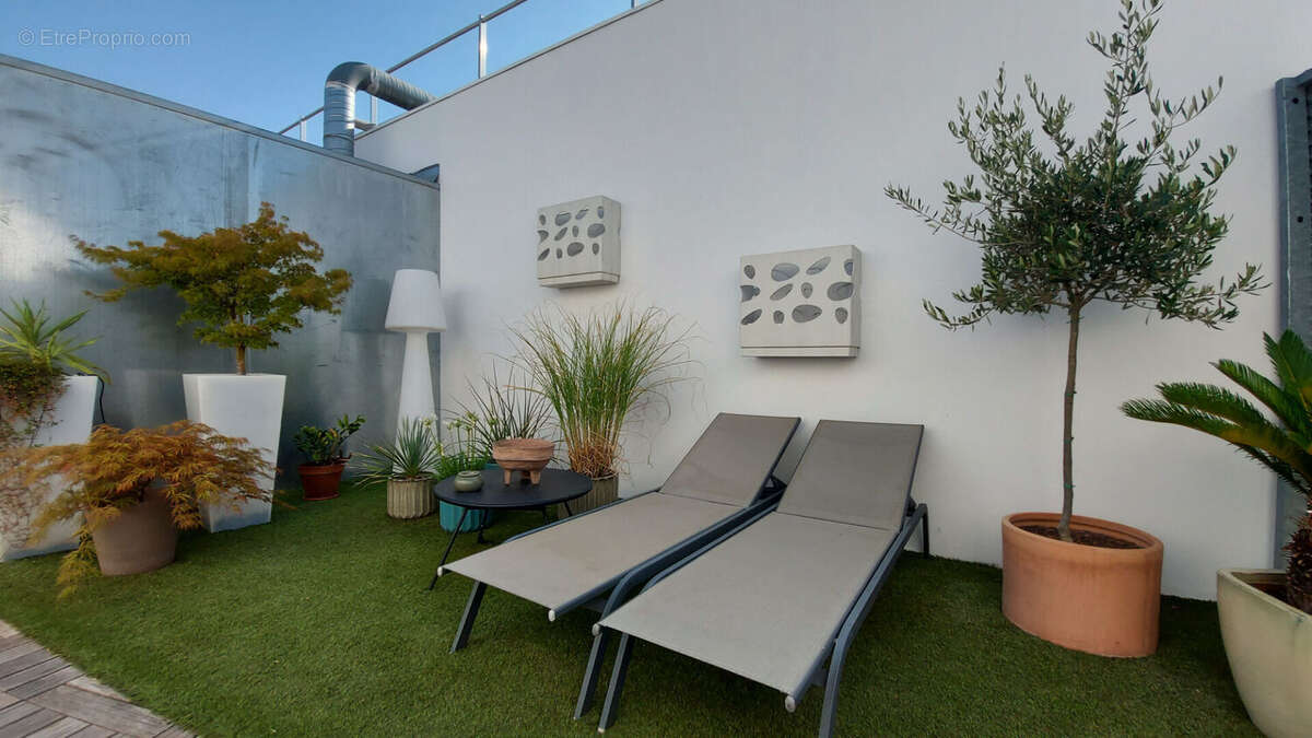 Blagnac - Appartement Rooftop 4 pièces - 93m² - Terrasse 63m² - 2 places de parking - photo 10