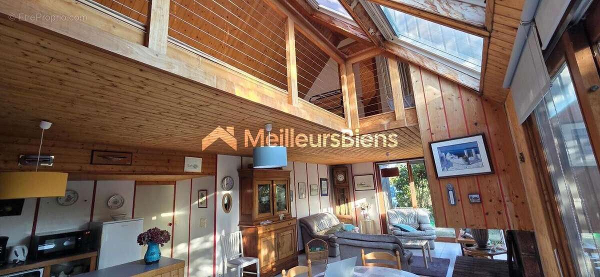 Maison à PLESTIN-LES-GREVES