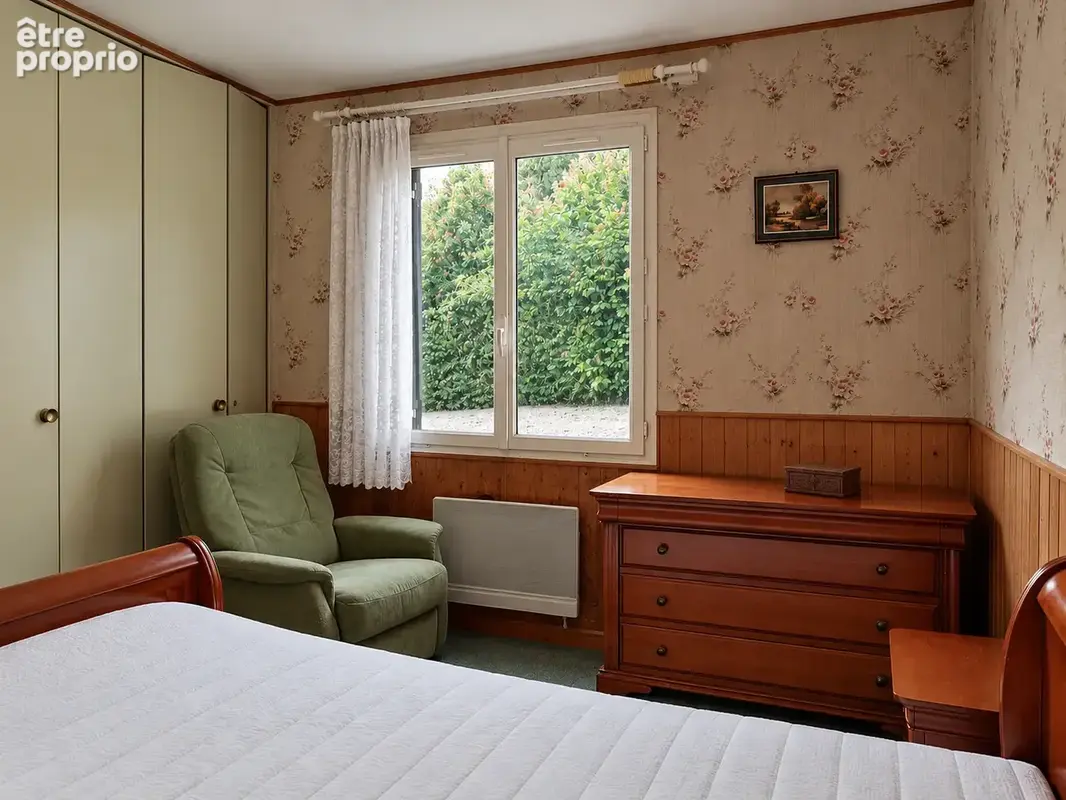 Maison de plain-pied avec grand terrain constructible de 1 421 m2   Secteur Sénissiat - photo 10