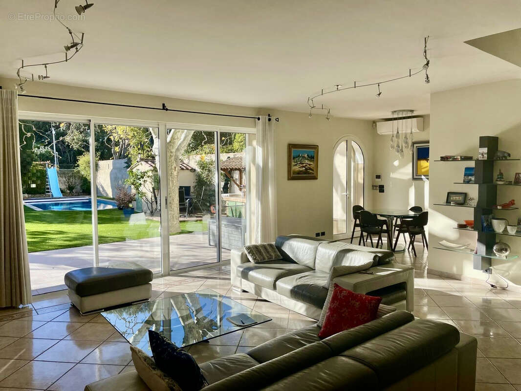 Maison à MARSEILLE-8E