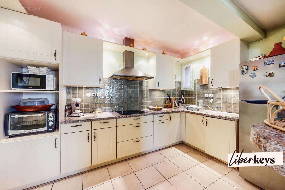 Appartement à LE PONTET