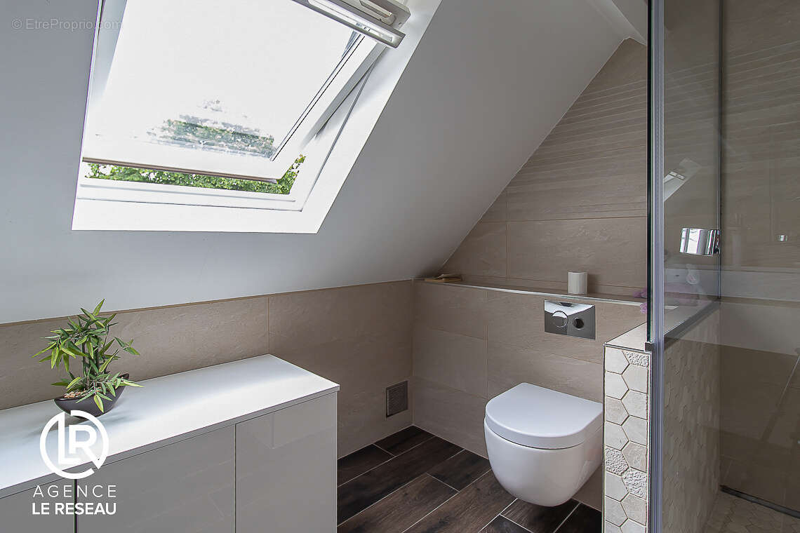 Maison à MONTMORENCY