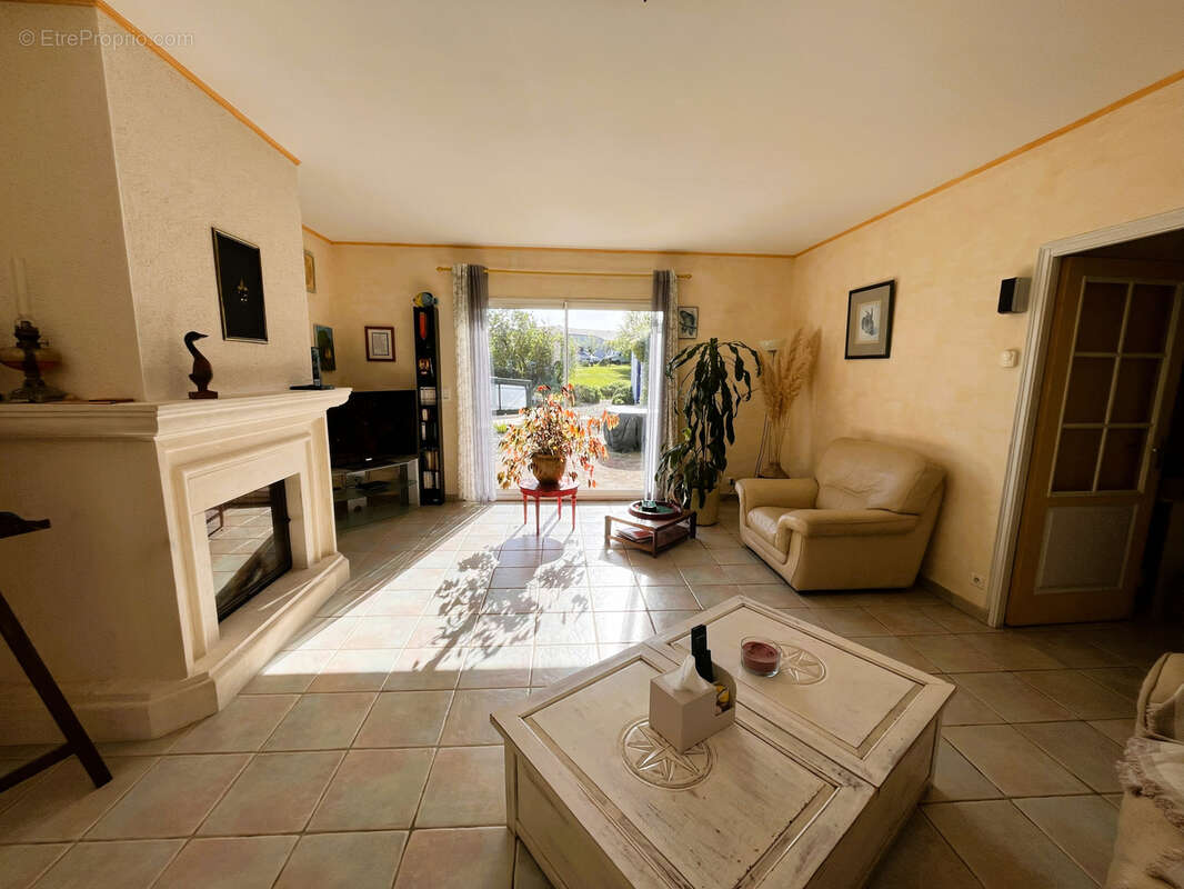 Maison à LE GIROUARD