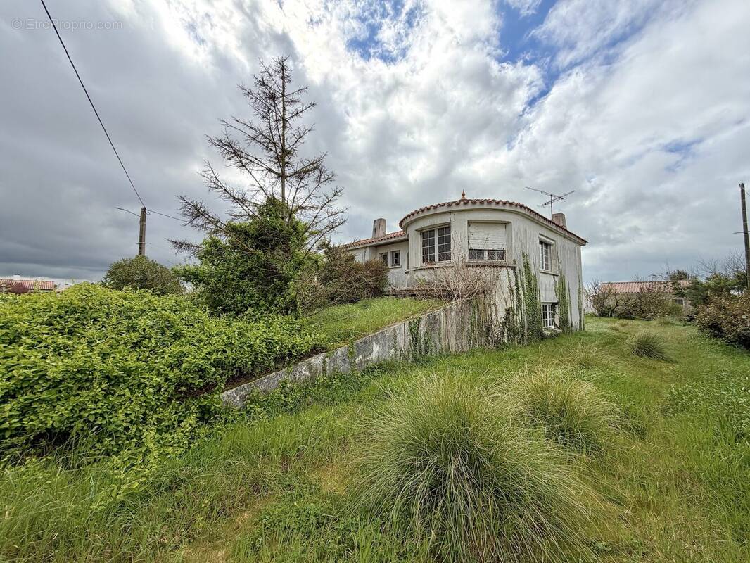 Façade maison - Maison à SAINT-HILAIRE-DE-RIEZ
