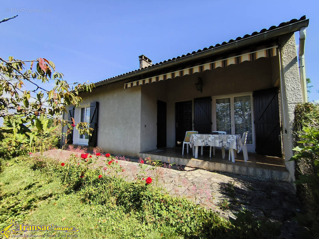 Maison à DORAT