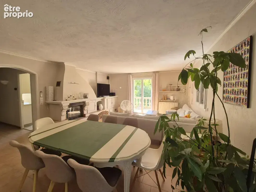 Maison 141 m² à Vence  - photo 4