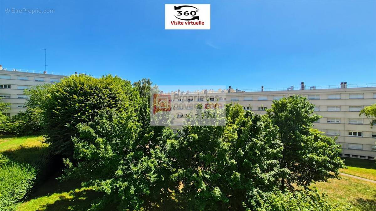 Appartement à VERSAILLES