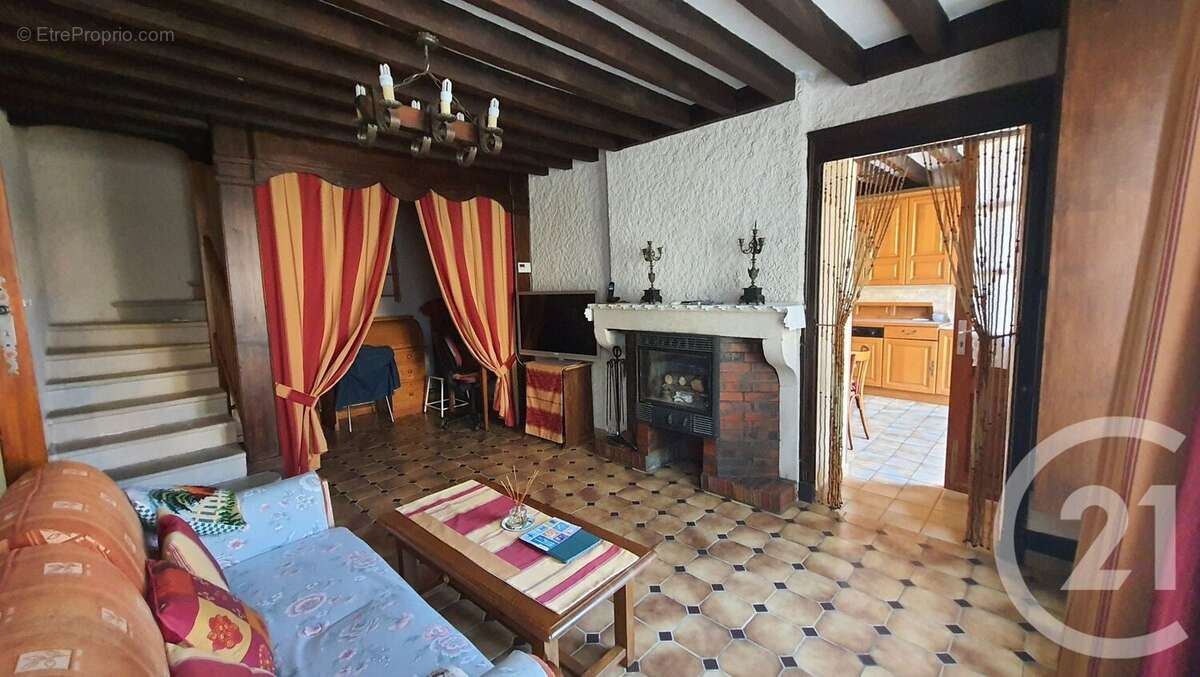 Maison à CORVOL-L&#039;ORGUEILLEUX