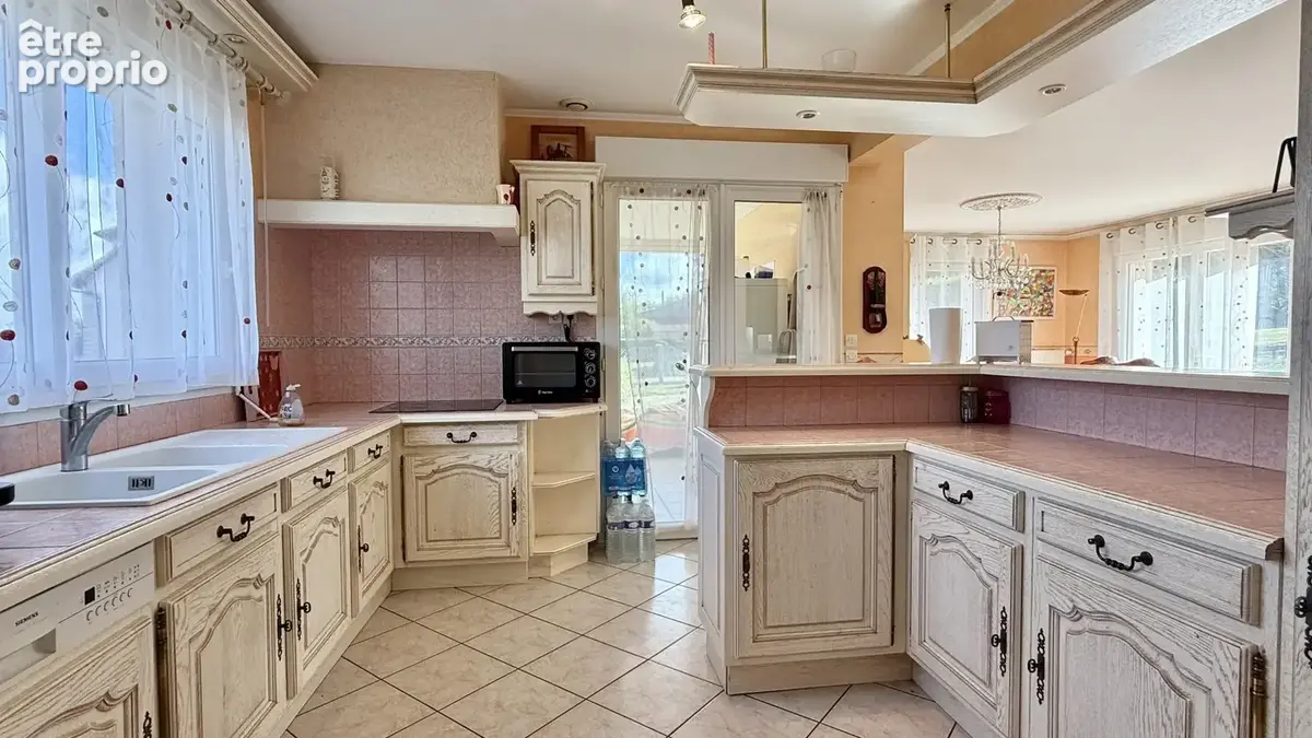 Maison 6 pièces 140 m² à vendre à Briosne-Les-Sables (72110) - photo 7