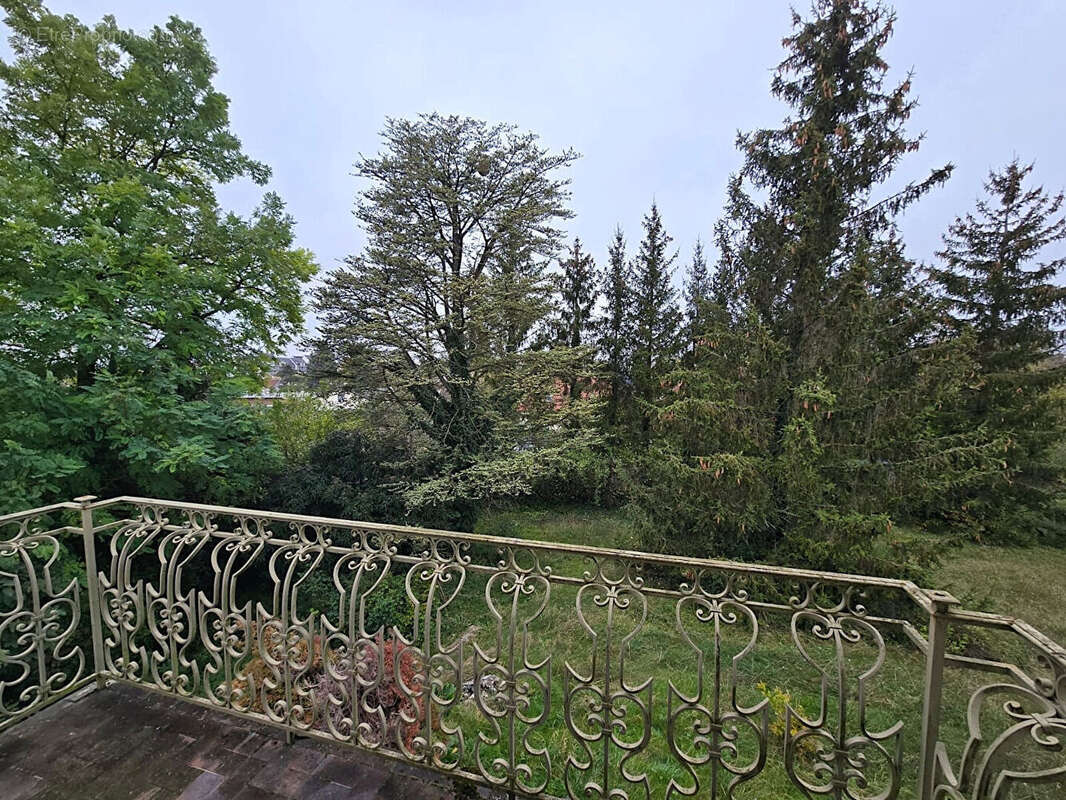 Maison à SAINT-ANDRE-LES-VERGERS