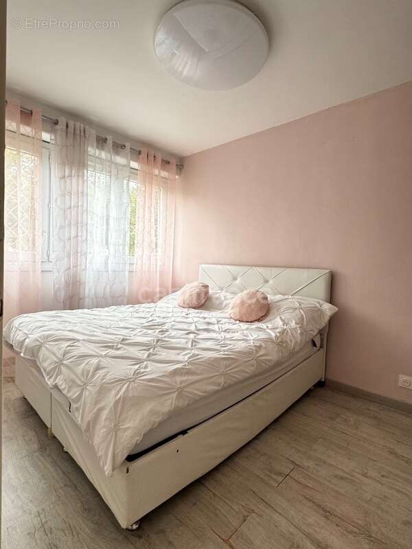 Appartement à RIS-ORANGIS