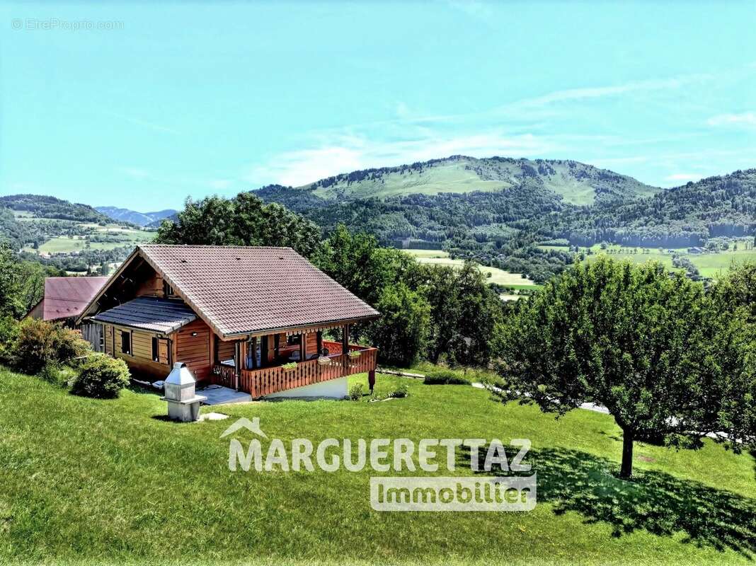 Maison à HABERE-LULLIN