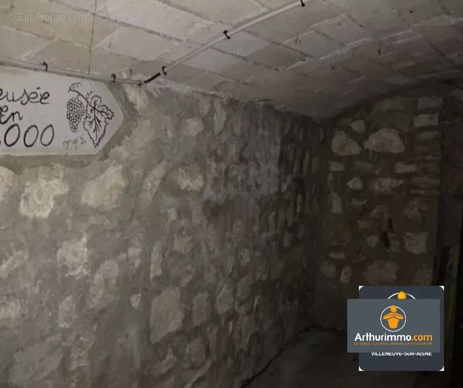 Maison à LONGUEVAL-BARBONVAL