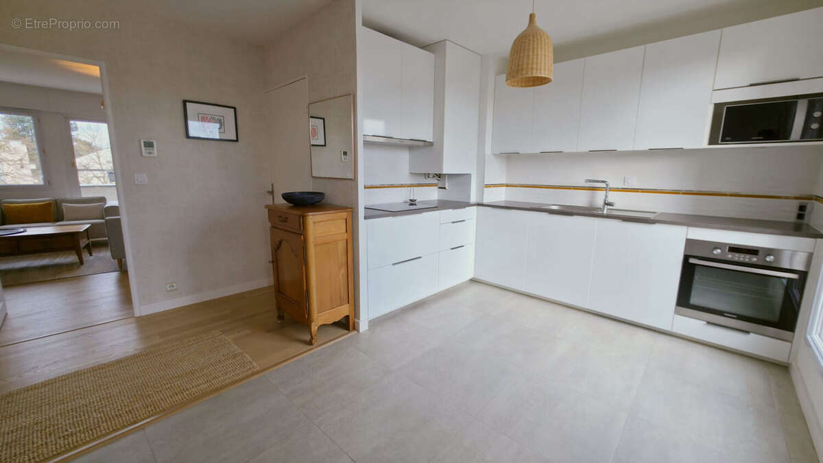 Appartement à LE RHEU