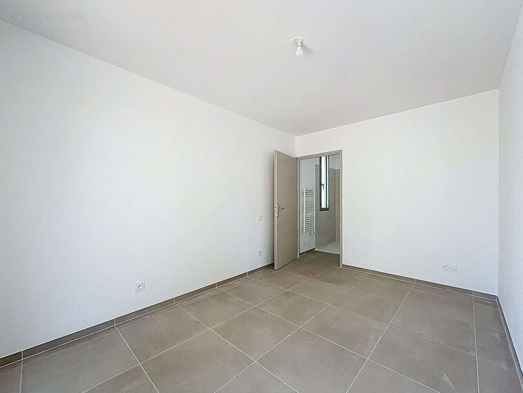 Maison à NIMES