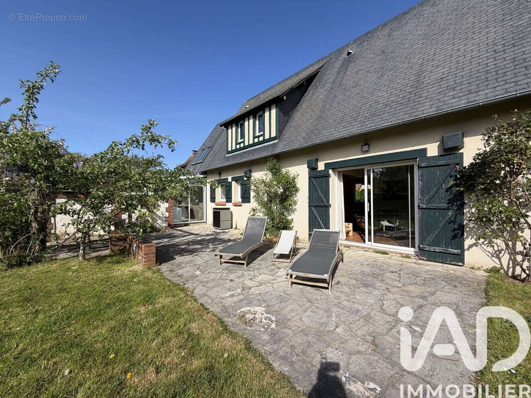 Photo 2 - Maison à SAINT-MARTIN-DU-VIVIER