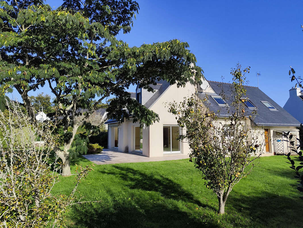 Maison à COMBRIT