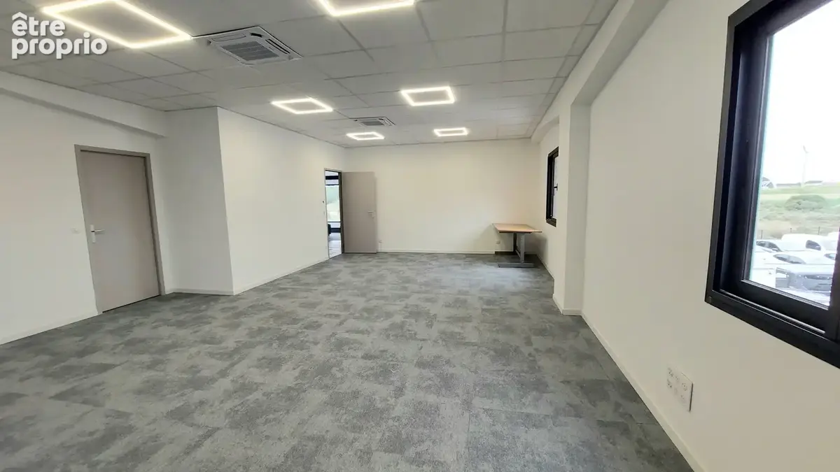 Bâtiment d’activité de 945 m2 sur 1 928 m2 de terrain - photo 16