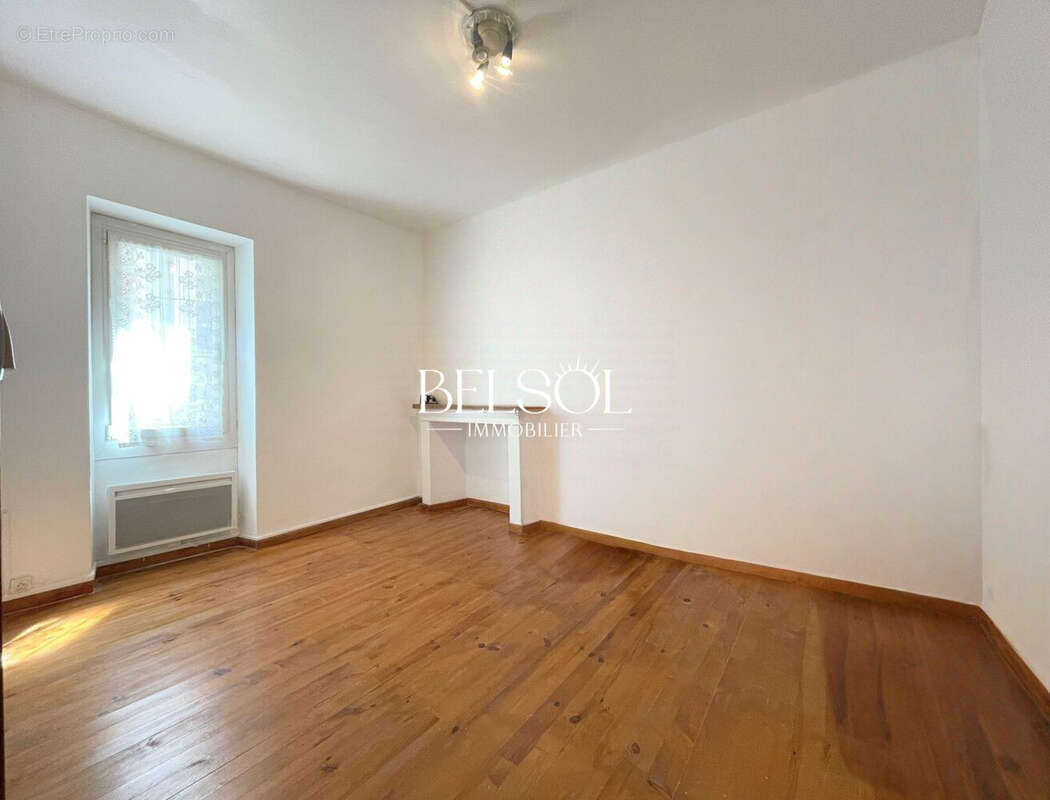 Maison 68 m² à Prades  - photo 7