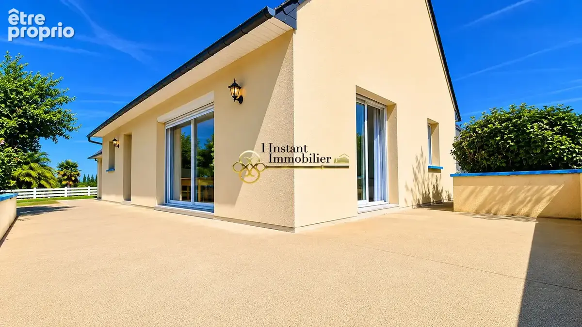 Photo Maison à Saint-Jean-Du-Doigt au prix de 296 800€