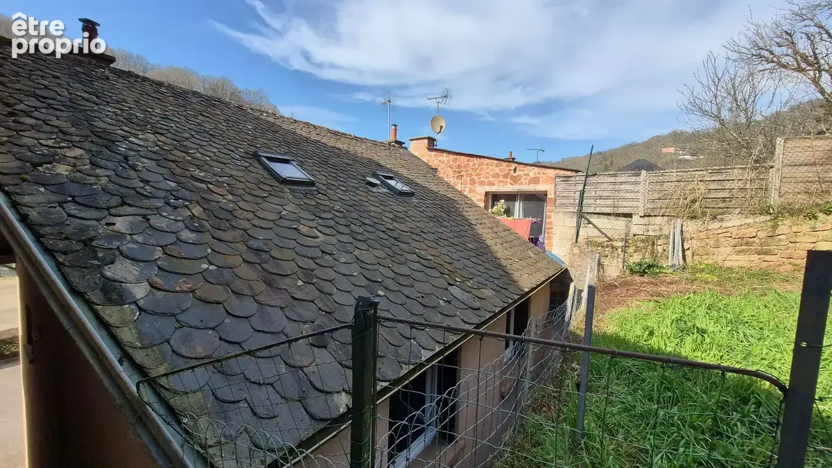 Maison de Type 3/4 avec jardin et garage, coeur de ville de VILLECOMTAL - photo 12