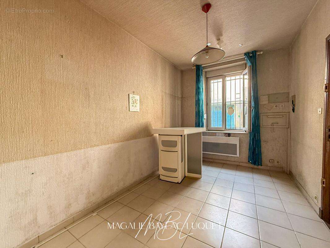 Immeuble à rénover  spécial investisseurs  fort potentiel - photo 5