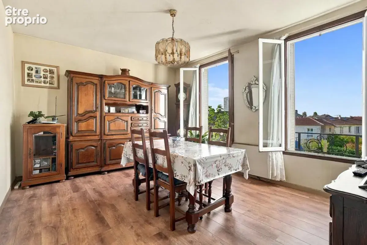 Appartement de 3 pièces de 78 m² à Bagnolet, proche Les Lilas - photo 2