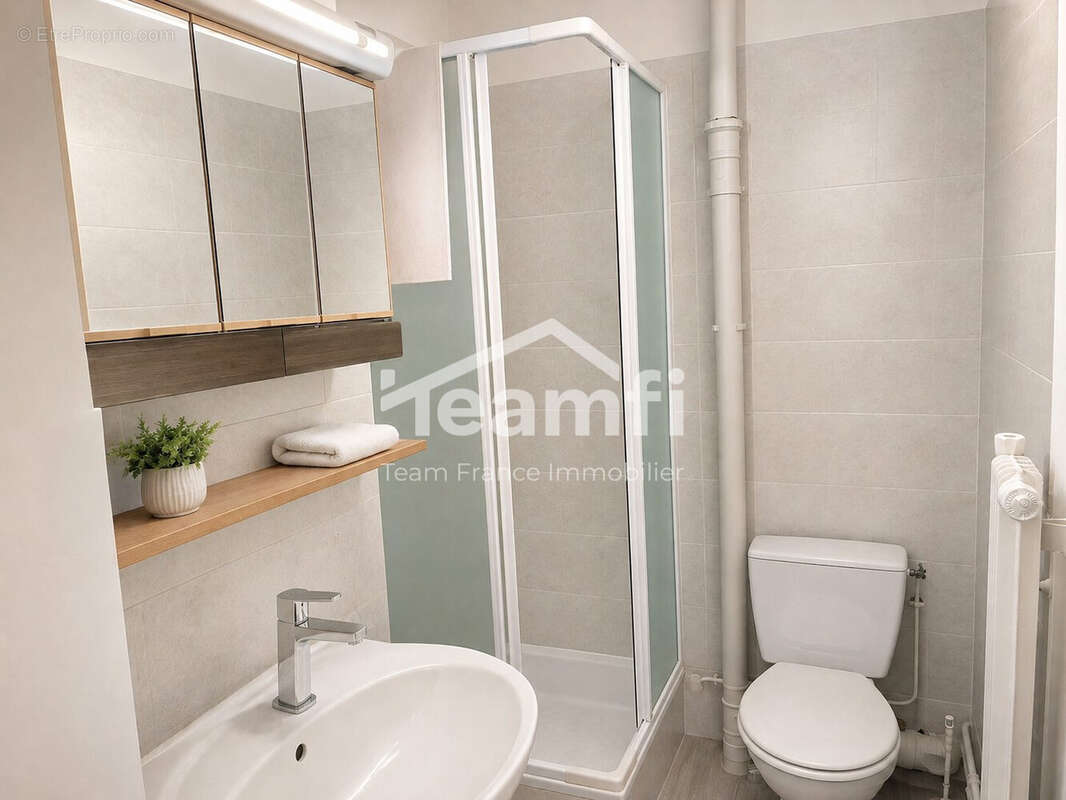 salle d'eau - home staging virtuel