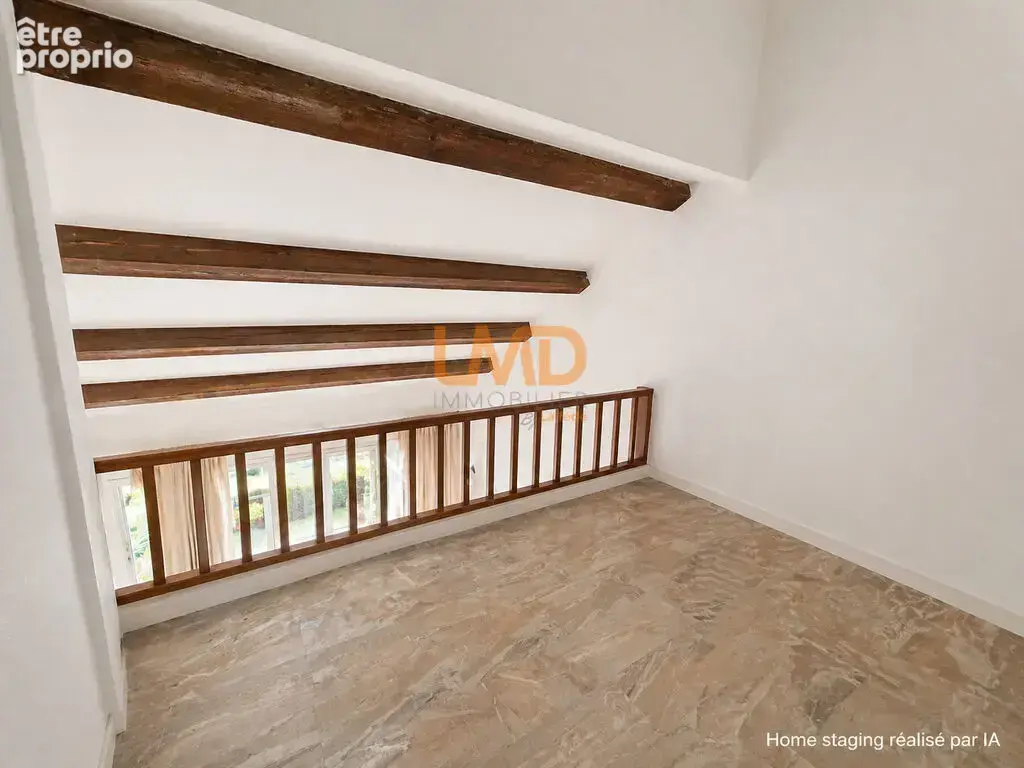 Propriété pour amateurs d’architecture, de caractère et d’unicit - photo 17