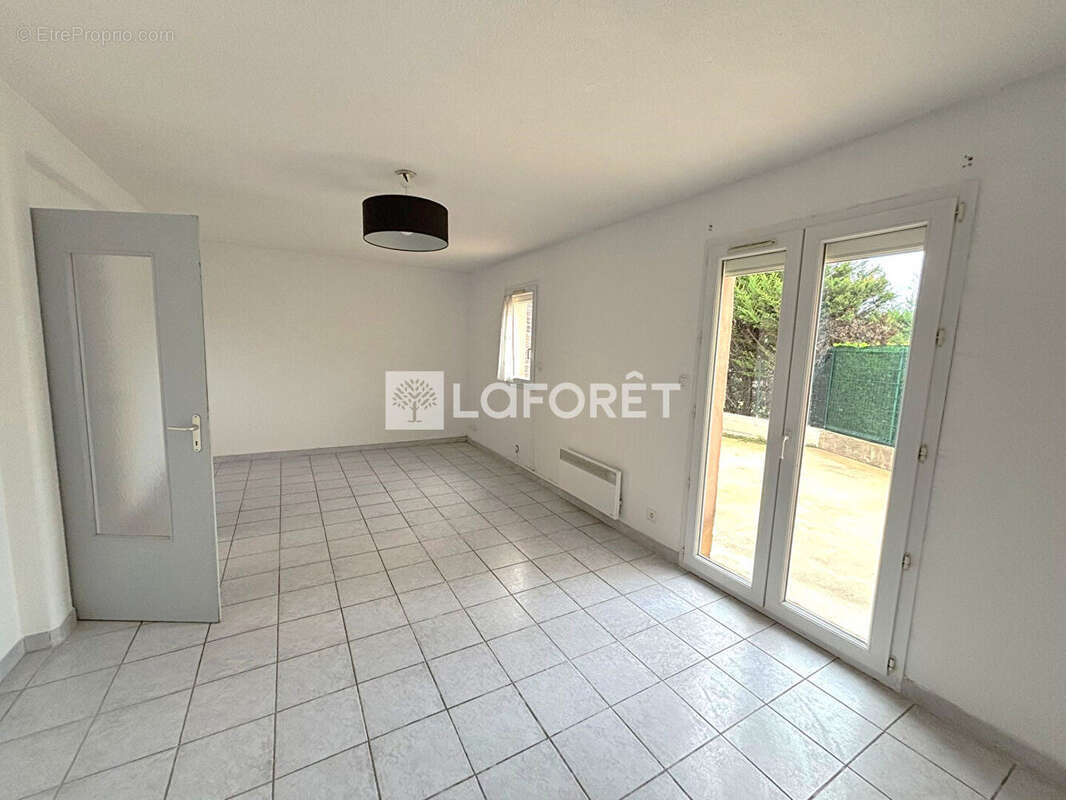 Maison à SAINT-MAXIMIN-LA-SAINTE-BAUME