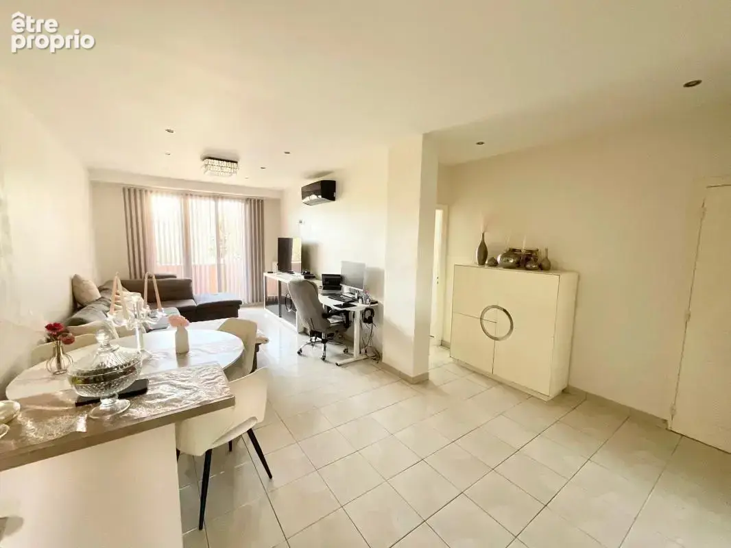 Appartement 4 pièces de 82 m² à Nice - photo 2