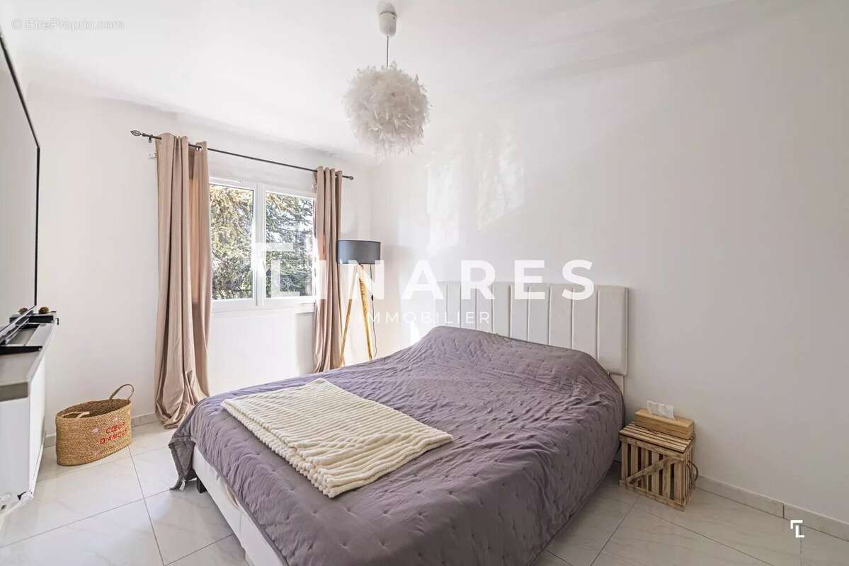 LA LINEA - Appartement T3 de 73m2 - Loggia - Terrasse - 13012 - photo 8
