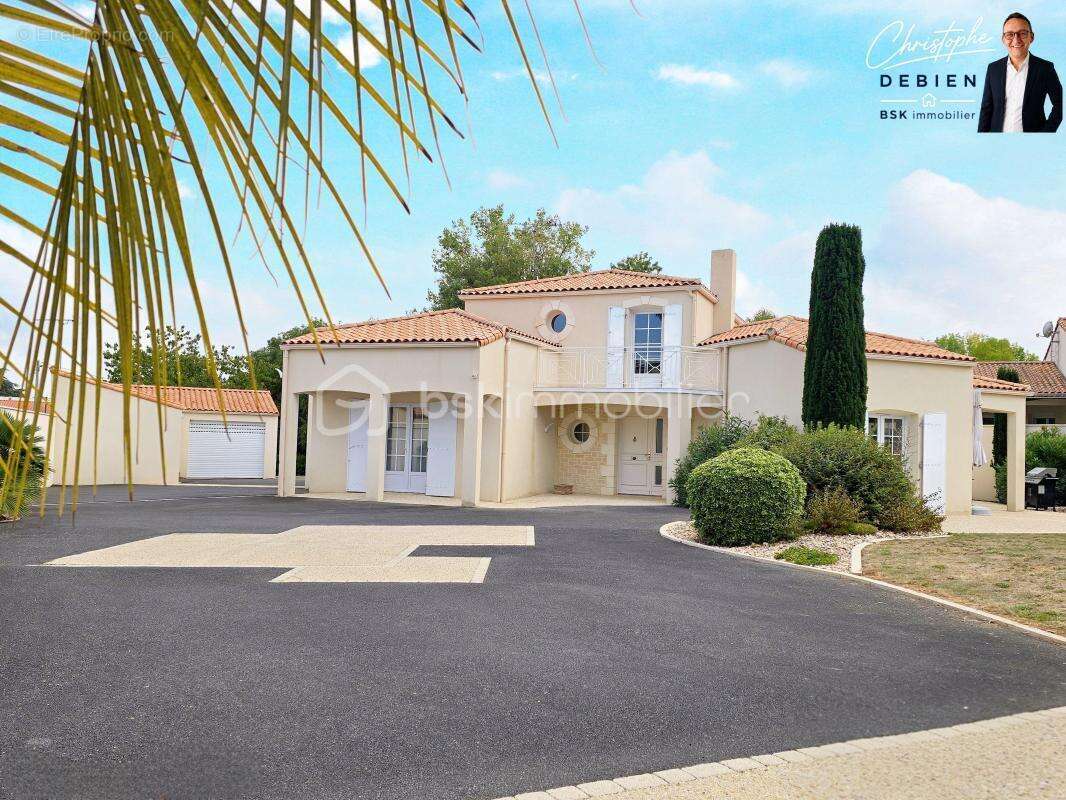 Pavillon 141 m² + studio 24 m² – parcelle constructible 2 592 m² – à moins de 10 minutes de chantonnay – saint-martin-des-noyers - photo 23