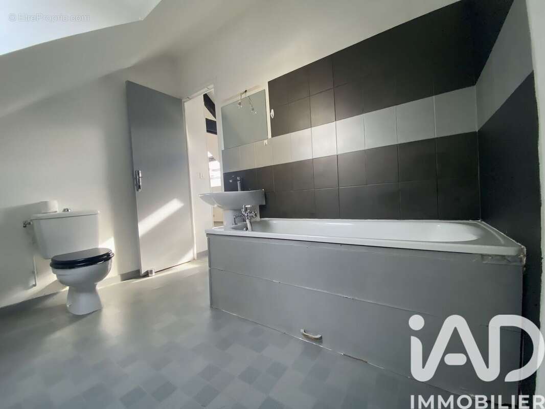 Photo 9 - Appartement à SAINT-MAUR-DES-FOSSES