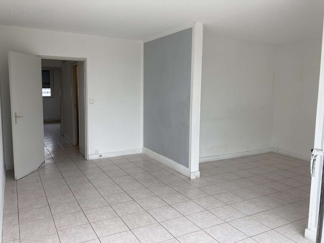 Appartement à SARCELLES