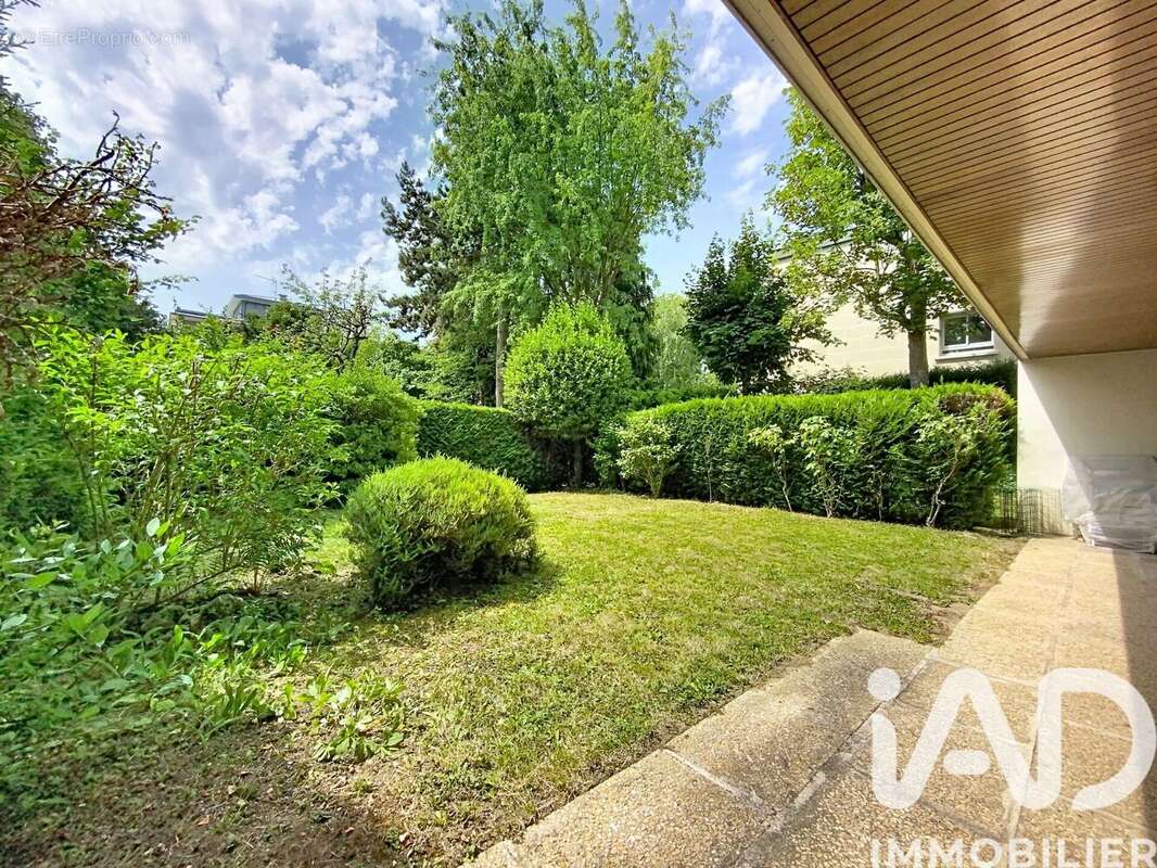 Appartement 113 m² à Saint-Cloud  - photo 6