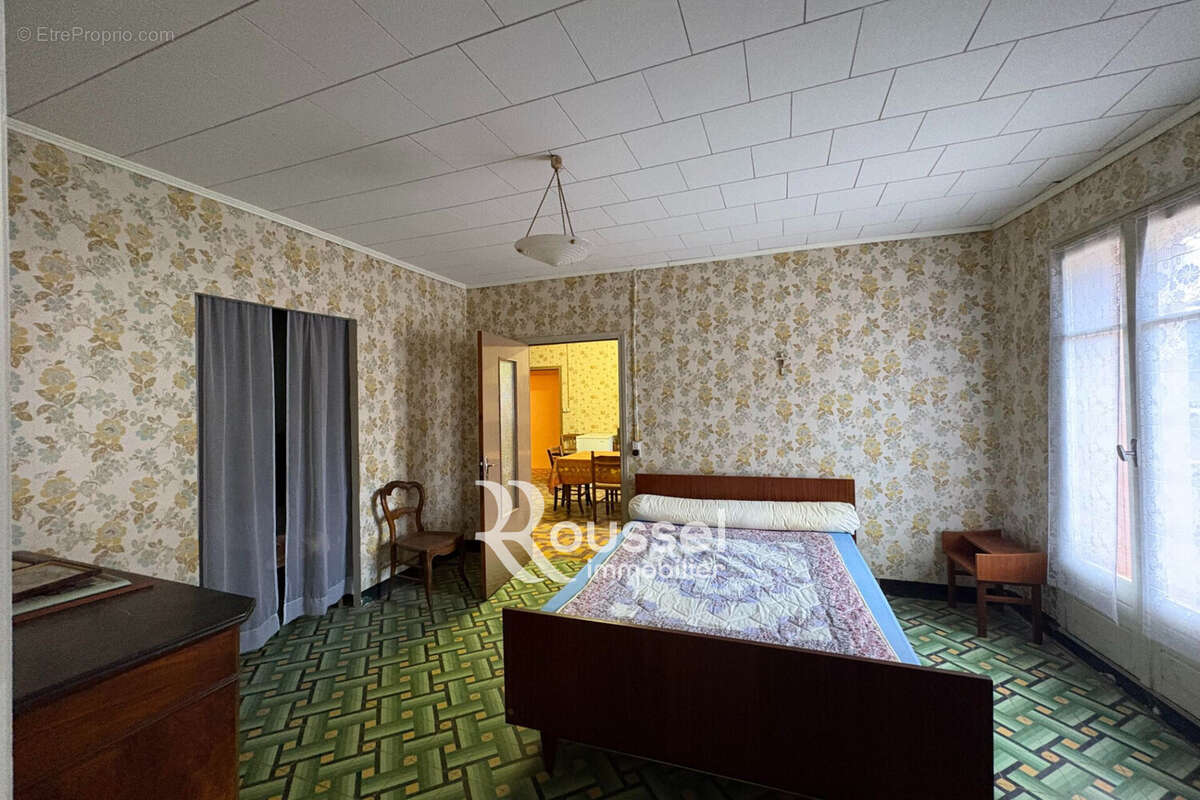 Maison à VILLEVEYRAC