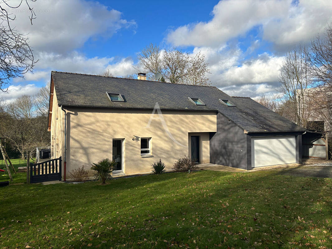 Maison à ANDOUILLE