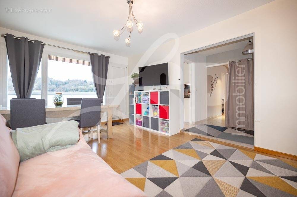 Appartement T4 - Appartement à RENAGE