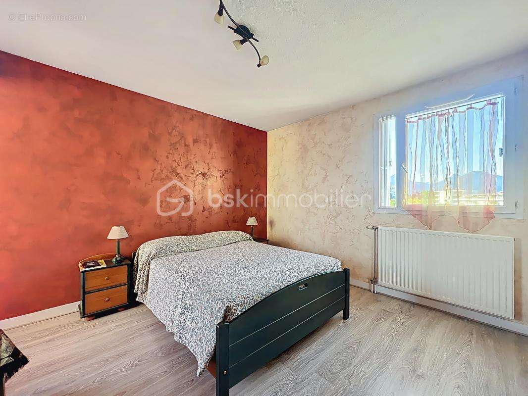 Appartement à ECHIROLLES