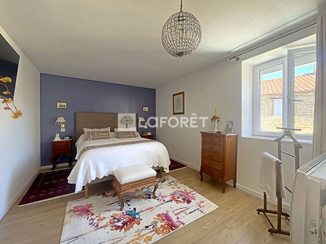 Maison à PIERRECLOS