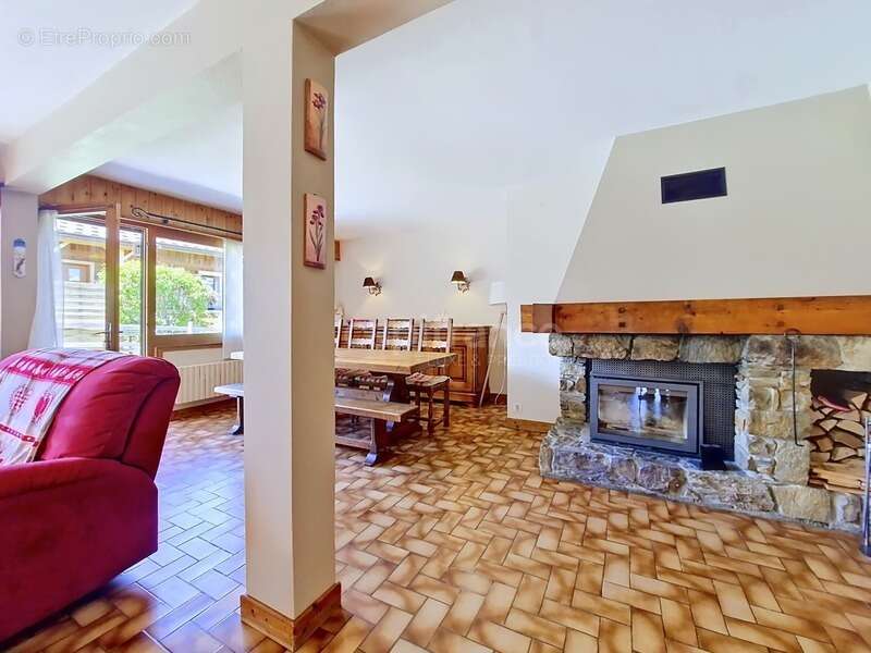 Appartement à DEMI-QUARTIER