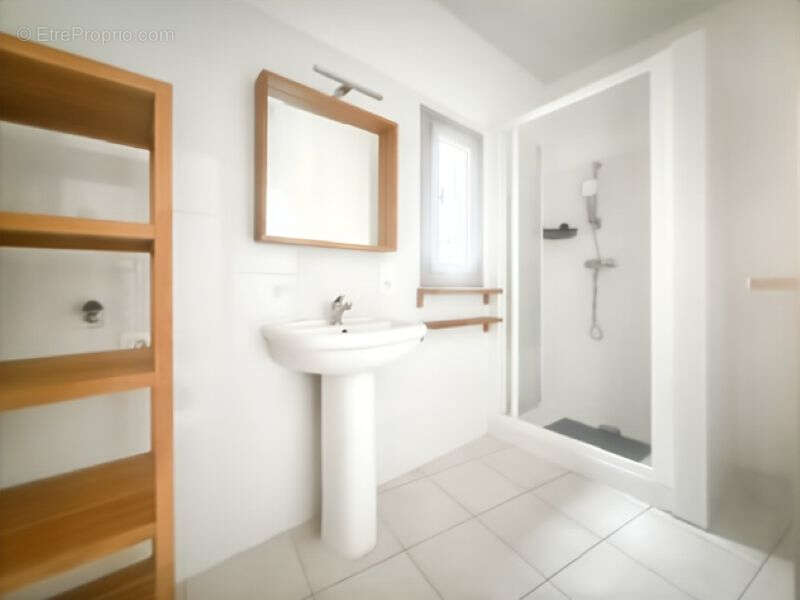 Appartement à MONTAGNAC