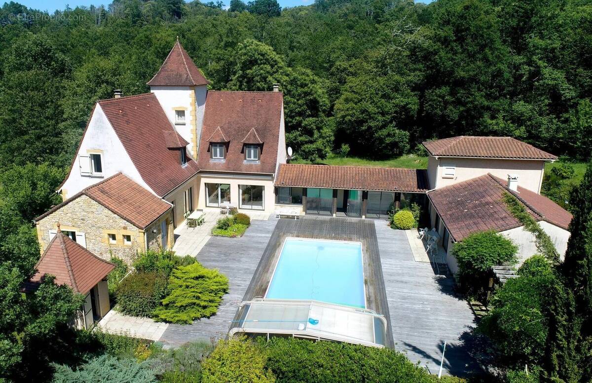 Maison à VILLEFRANCHE-DU-PERIGORD