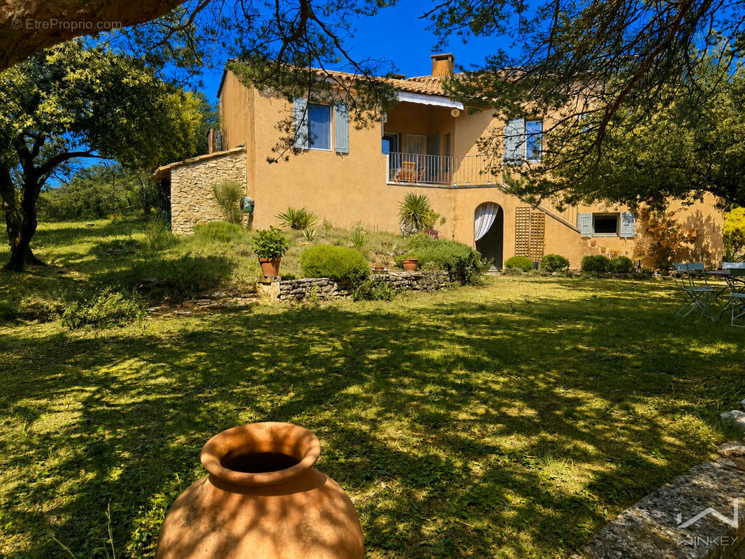 Nathalie sinard - en exclusivite - rousset les vignes - maison 107 m2 - 3 chambres - solarium - garage - pisci - photo 5