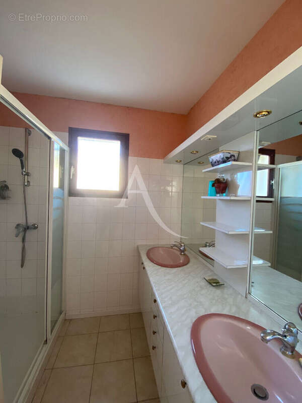 Maison à LONGEVILLE-SUR-MER